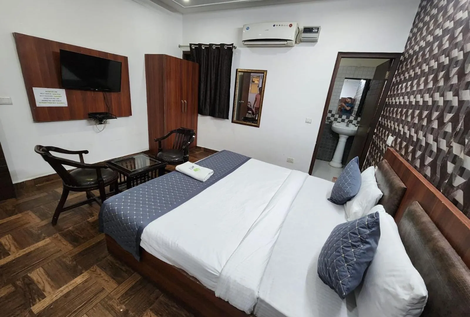 Hotel Grand King Plaza Nové Dillí