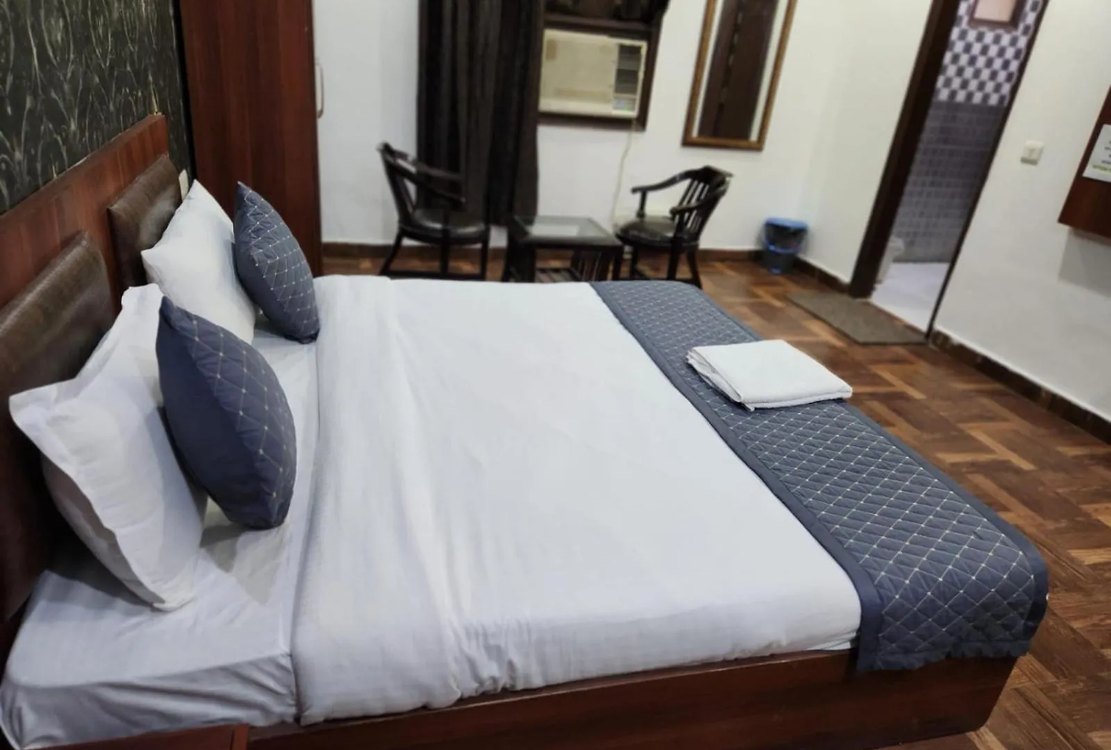 Hotel Grand King Plaza Nové Dillí 4*,  Indie